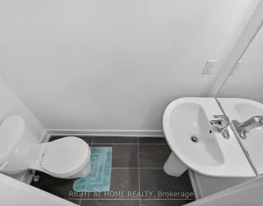 #1-12860 Yonge St Oak Ridges 2 beds 3 baths 1 garage 729000.00