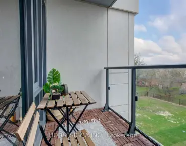 
            #318-9618 Yonge St North Richvale 1睡房2卫生间1车位, 出售价格499900.00加元                    