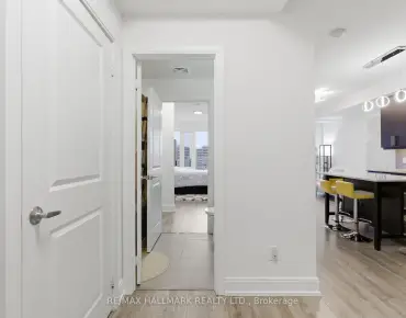 #1112A-9608 Yonge St North Richvale 1睡房1卫生间2车位, 出售价格549000.00加元