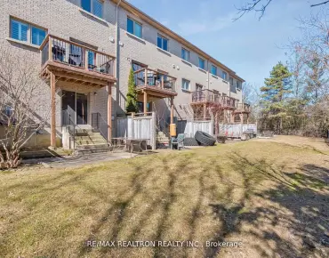 
            #5-8909 BATHURST St South Richvale 3睡房4卫生间3车位, 出售价格799000.00加元                    
