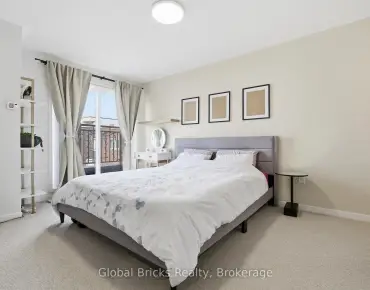 #TH #210-131 Honeycrisp Cres Vaughan Corporate Centre 3 beds 3 baths 1 garage 764900.00