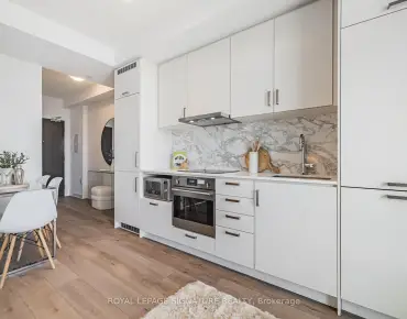 #618-60 Honeycrisp Cres Vaughan Corporate Centre 1睡房1卫生间车位, 出售价格380000.00加元