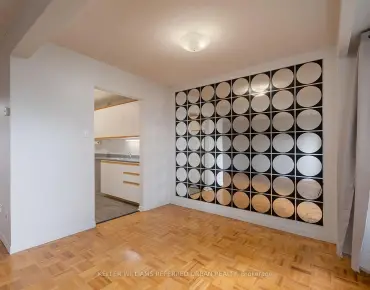 
            #37-11 Plaisance Rd North Richvale 3睡房2卫生间2车位, 出售价格714900.00加元                    