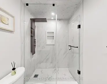 
            #9-260 Avenue Rd North Richvale 3睡房3卫生间2车位, 出售价格799900.00加元                    