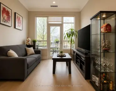 #121-25 Water Walk Dr Unionville 1 beds 2 baths 1 garage 559000.00