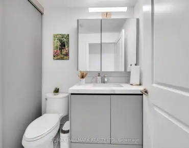#1506-120 Eagle Rock Way Rural Vaughan 3睡房3卫生间1车位, 出售价格899000.00加元