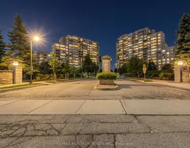 
#210-11 Townsgate Dr Crestwood-Springfarm-Yorkhill 2 beds 2 baths 2 garage 918000.00        