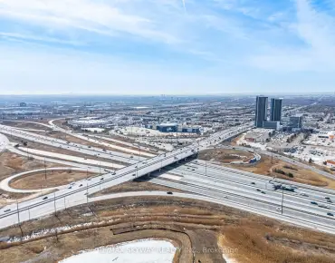 
#5605-898 Portage Pkwy Vaughan Corporate Centre 2 beds 2 baths  garage 449000.00        
