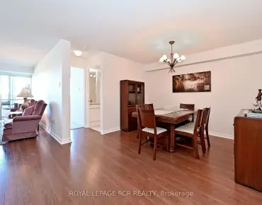 #706-7300 Yonge St Crestwood-Springfarm-Yorkhill 2睡房2卫生间1车位, 出售价格799000.00加元