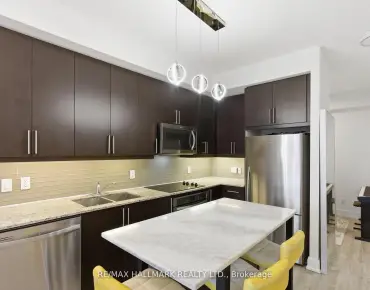 #1112A-9608 Yonge St North Richvale 1睡房1卫生间2车位, 出售价格529000.00加元