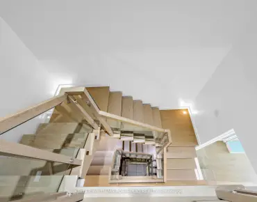 59 Cricklewood Cres Royal Orchard 3 beds 4 baths 3 garage 1279000.00