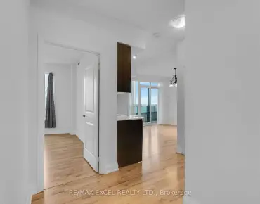 
#625-7161 Yonge St Thornhill 2 beds 2 baths 1 garage 529900.00        