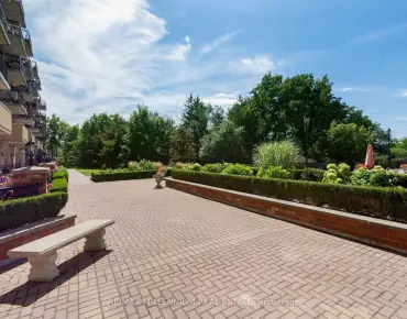 #603-7373 Martin Grove Rd Vaughan Grove 1睡房1卫生间1车位, 出售价格449999.00加元