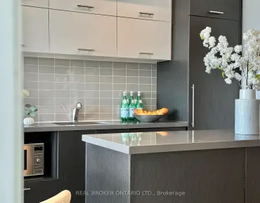 #1209-8081 Birchmount Rd Unionville 2 beds 2 baths 1 garage 499000.00