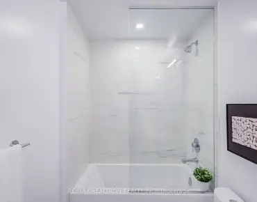 #717-60 Honeycrisp Cres Vaughan Corporate Centre 1 beds 1 baths 1 garage 499900.00