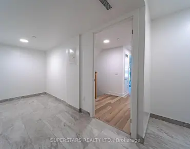 
            #W121-8 Cedarland Dr Unionville 3睡房3卫生间2车位, 出售价格1388000.00加元                    