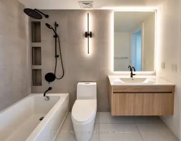 
            #1211-9205 Yonge St Langstaff 1睡房1卫生间1车位, 出售价格489000.00加元                    