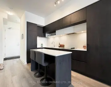 
            #404-11 Steckley House Ln Rural Richmond Hill 2睡房3卫生间1车位, 出售价格599900.00加元                    