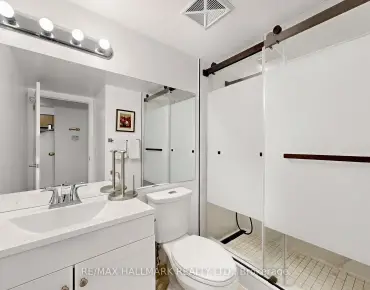 #712-310 Red Maple Rd Langstaff 2睡房1卫生间1车位, 出售价格479900.00加元