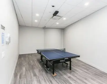 #503-111 UPPER DUKE Cres Unionville 1睡房1卫生间1车位, 出售价格489000.00加元