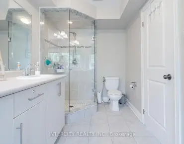 #116-1331 Major Mackenzie Dr W Patterson 5 beds 5 baths 2 garage 1299000.00