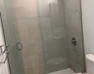 #703-7890 Jane St Concord 2睡房2卫生间1车位, 出售价格599000.00加元