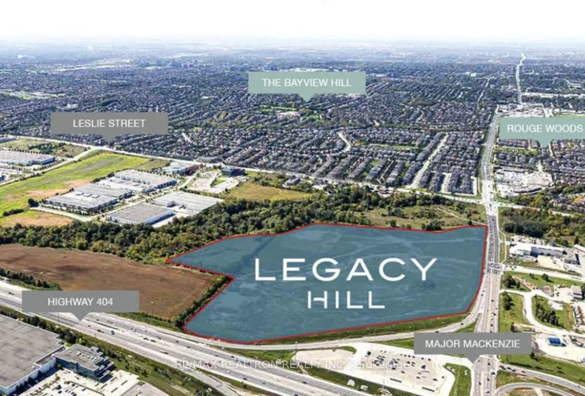 Richmond Hill 共管镇屋