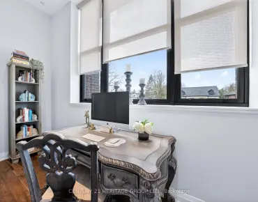 #304-400 Park Ave Central Newmarket 2睡房2卫生间1车位, 出售价格899000.00加元