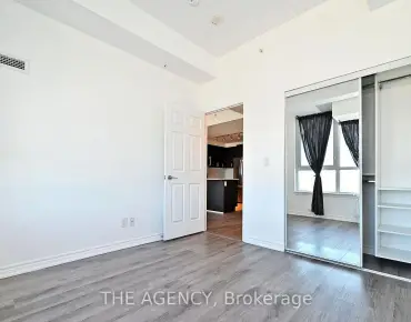#809-11611 Yonge St Jefferson 1 beds 1 baths 2 garage 499000.00