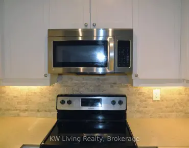 #305-28 Prince Regent St Cathedraltown 2 beds 1 baths 1 garage 458880.00