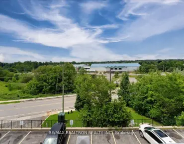 
#304-15450 Yonge St Aurora Heights 2 beds 2 baths 1 garage 540800.00        
