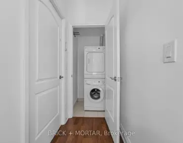 #110-20 North Park Rd Beverley Glen 1 beds 1 baths 1 garage 459990.00