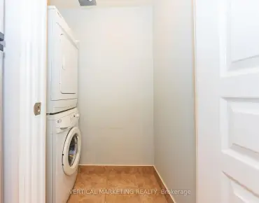 
            #217-32 Clegg Rd Unionville 1睡房1卫生间1车位, 出售价格388000.00加元                    