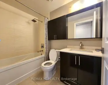 
            #408-7171 Yonge St Thornhill 2睡房2卫生间1车位, 出售价格595000.00加元                    