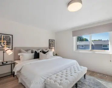 60 Camelot Way Markham Village 3 beds 2 baths 2 garage 699000.00