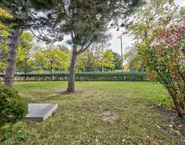 1692 John St Bayview Fairway-Bayview Country Club Estates 4 beds 2 baths 2 garage 750000.00
