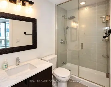 
#111-12 Woodstream Blvd Vaughan Grove 2 beds 5 baths 1 garage 699999.00        