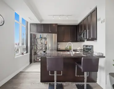 
            #212-2396 Major Mackenzie Dr Maple 1睡房1卫生间1车位, 出售价格449000.00加元                    