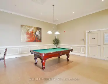 #207-10211 Keele St Maple 1睡房1卫生间1车位, 出售价格399000.00加元