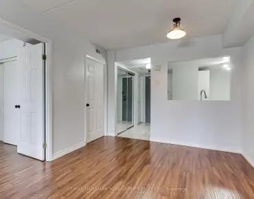 
            #304-160 WELLINGTON St E Aurora Village 2睡房2卫生间1车位, 出售价格465000.00加元                    