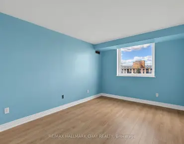 
#705-326 Major Mackenzie Dr E Crosby 2 beds 1 baths 1 garage 399900.00        