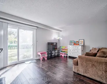 
1692 John St Bayview Fairway-Bayview Country Club Estates 4 beds 2 baths 2 garage 738000.00        