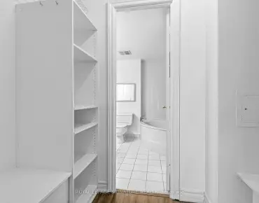
#303-20 Harding Blvd W North Richvale 1 beds 2 baths 1 garage 499000.00        