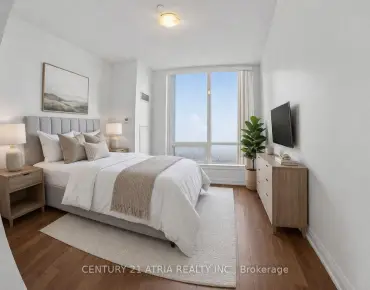 #PH09-7165 Yonge St Thornhill 3 beds 3 baths 3 garage 749000.00