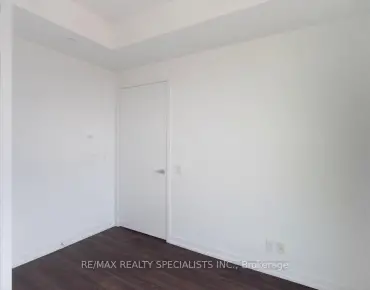 #3001-950 PORTAGE Pkwy Vaughan Corporate Centre 1睡房1卫生间车位, 出售价格399000.00加元
