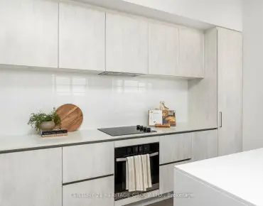 
            #815-3 Steckley House Ln Rural Richmond Hill 3睡房3卫生间1车位, 出售价格799000.00加元                    