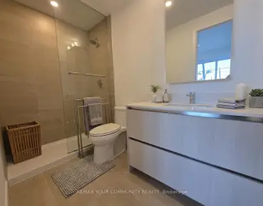 
            #313-8188 Yonge St Uplands 1睡房2卫生间车位, 出售价格486900.00加元                    