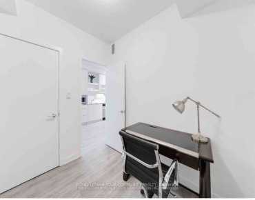 
            #811-2433 Dufferin St Briar Hill-Belgravia 3睡房2卫生间1车位, 出售价格775990.00加元                    