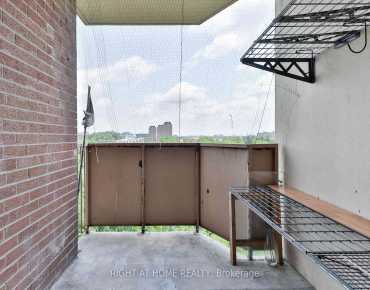 
#909-335 Driftwood Ave Black Creek 2 beds 1 baths 2 garage 399900.00        