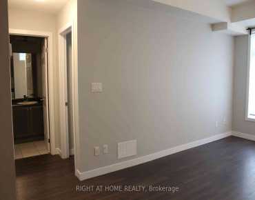 
            #17-6 Bicknell Ave Keelesdale-Eglinton West 1睡房1卫生间车位, 出售价格409000.00加元                    